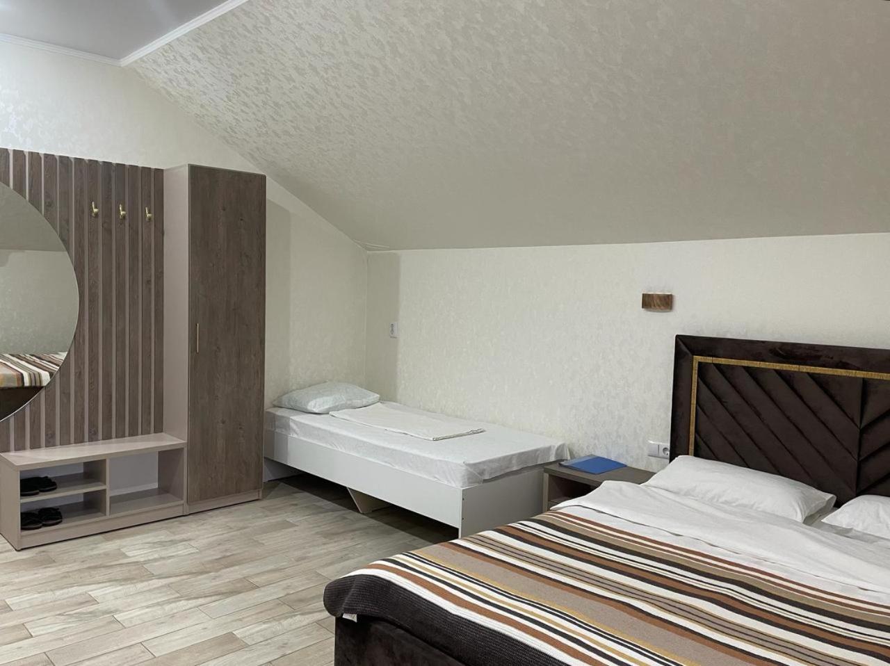 Гостинично-Банный Комплекс Майами Люкс Hotel Kostanay Eksteriør billede
