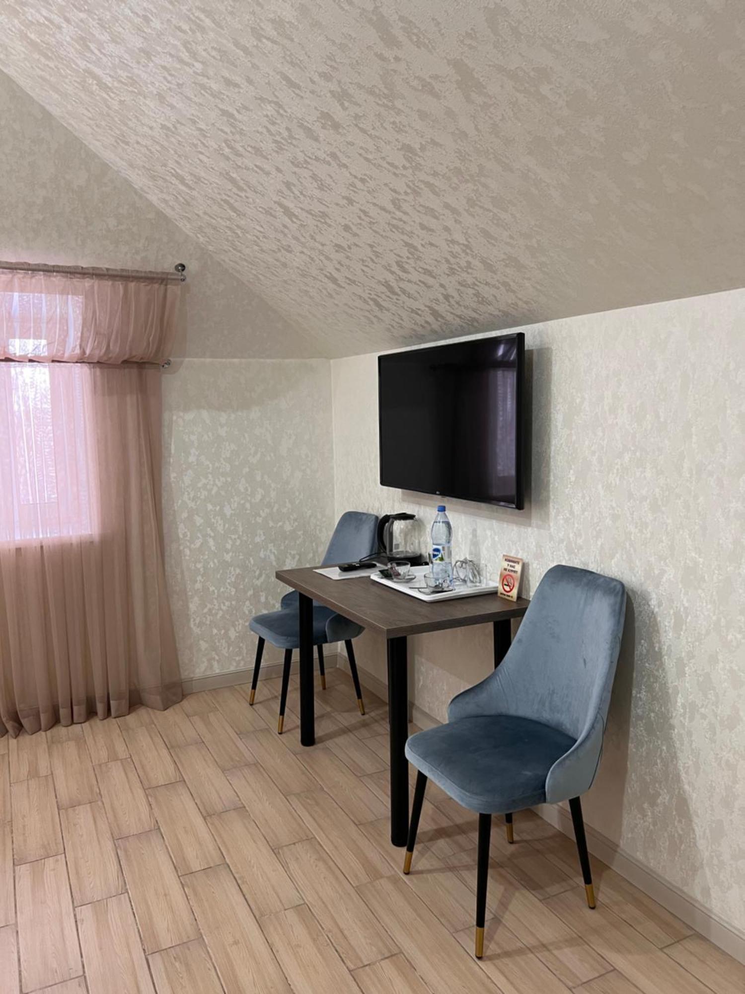 Гостинично-Банный Комплекс Майами Люкс Hotel Kostanay Eksteriør billede